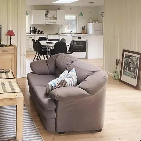 6 Person In Veslos-by Traum Oslos