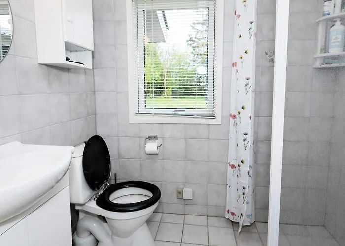 6 Person In Veslos-by Traum Oslos